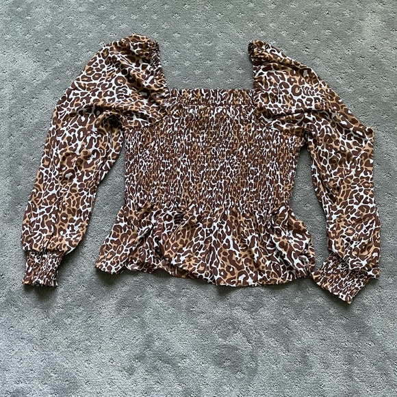 Lilly Pulitzer Brown Leopard Print Top - Picture 3 of 4